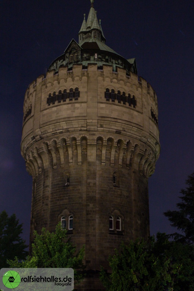 Der Wasserturm in Münster bei Nacht